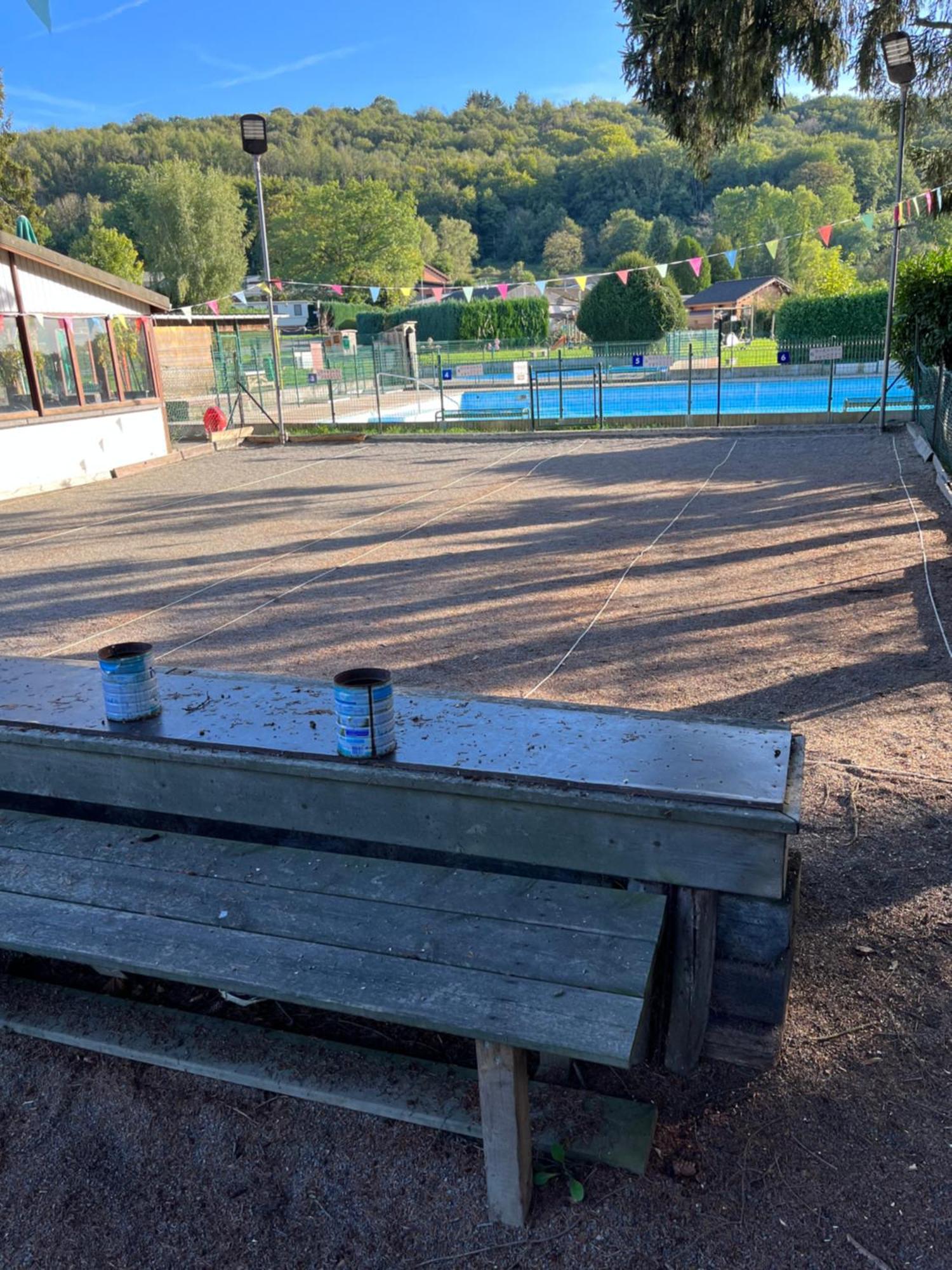 Chalet Charmant Monika Avec Piscine Yvoir Esterno foto